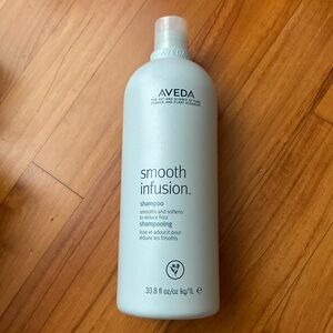 Aveda Smooth Infusion Anti Frizz Shampoo 33.8 fl oz
